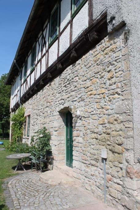Ruhige Ferienwohnung Im Gutshaus Niederorschel Exterior photo